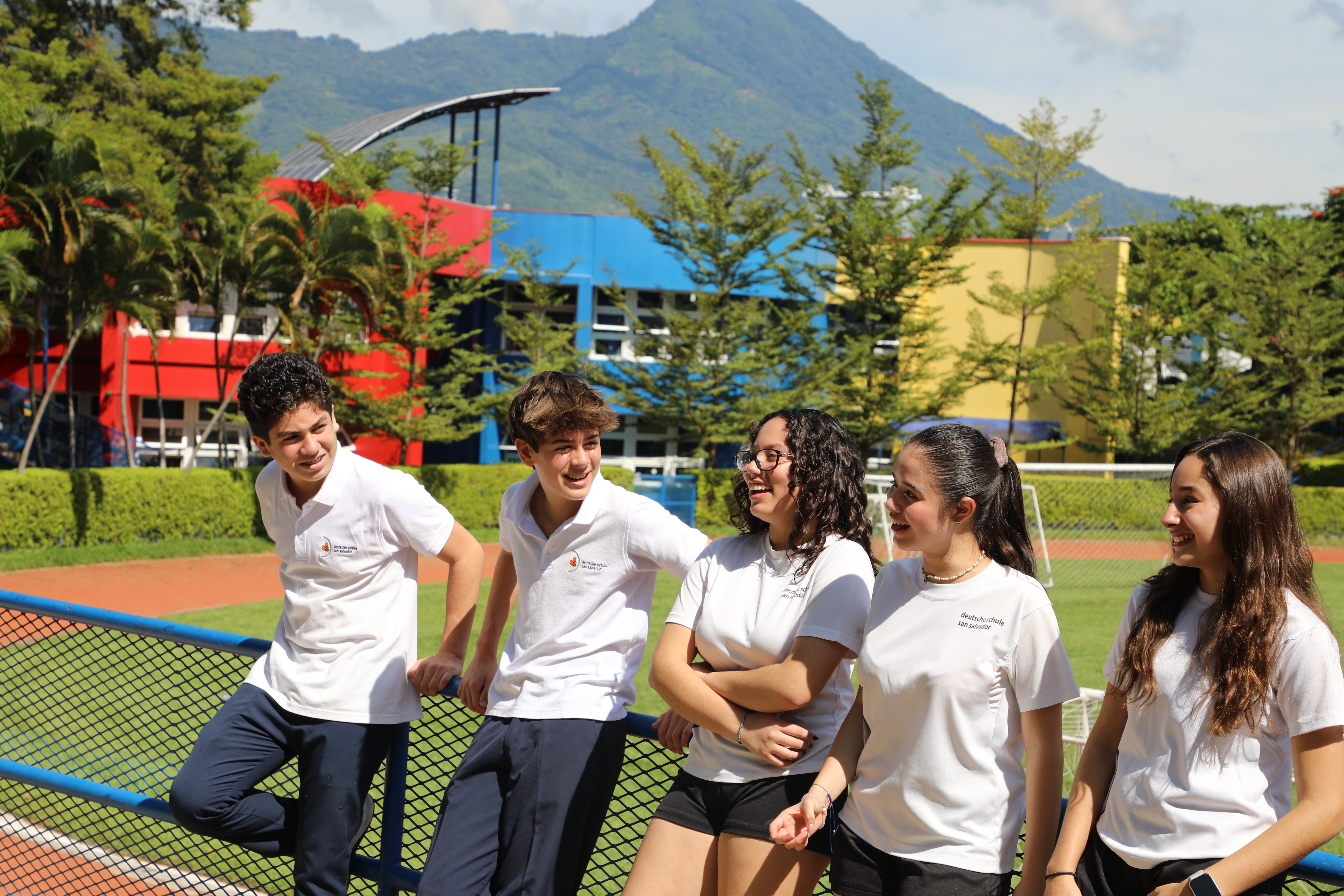 Deutsche Schule-Escuela Alemana San Salvador — Campus